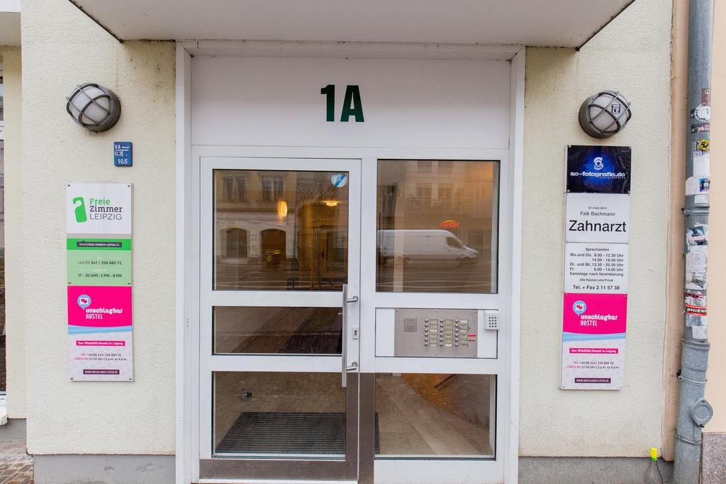 Unschlagbar Hostel *